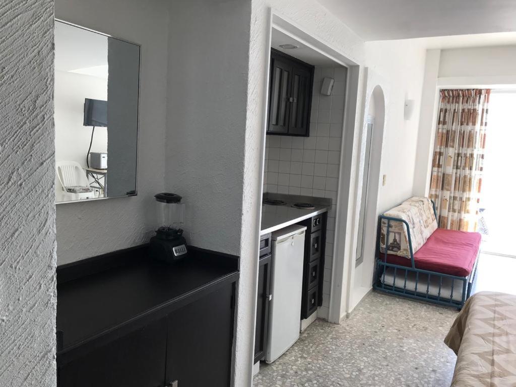 Suite Frente Al Mar En Torres Gemelas Акапулко Екстериор снимка
