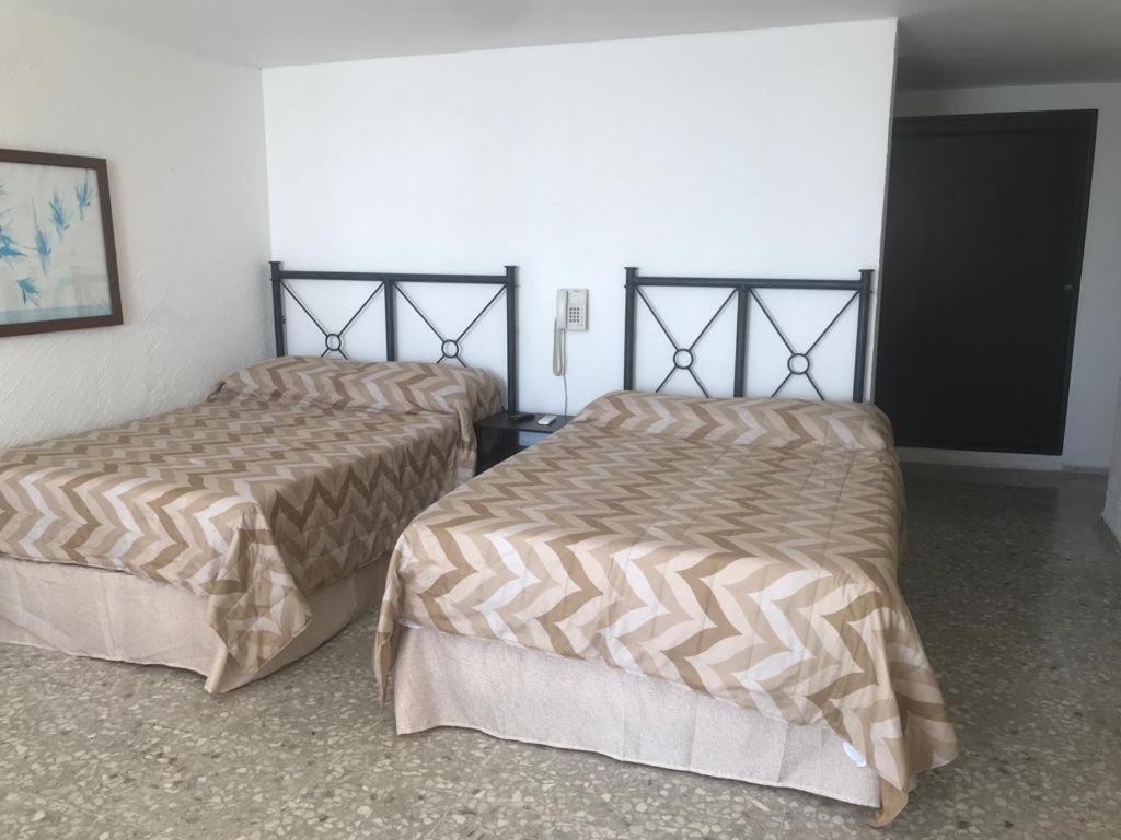 Suite Frente Al Mar En Torres Gemelas Акапулко Екстериор снимка